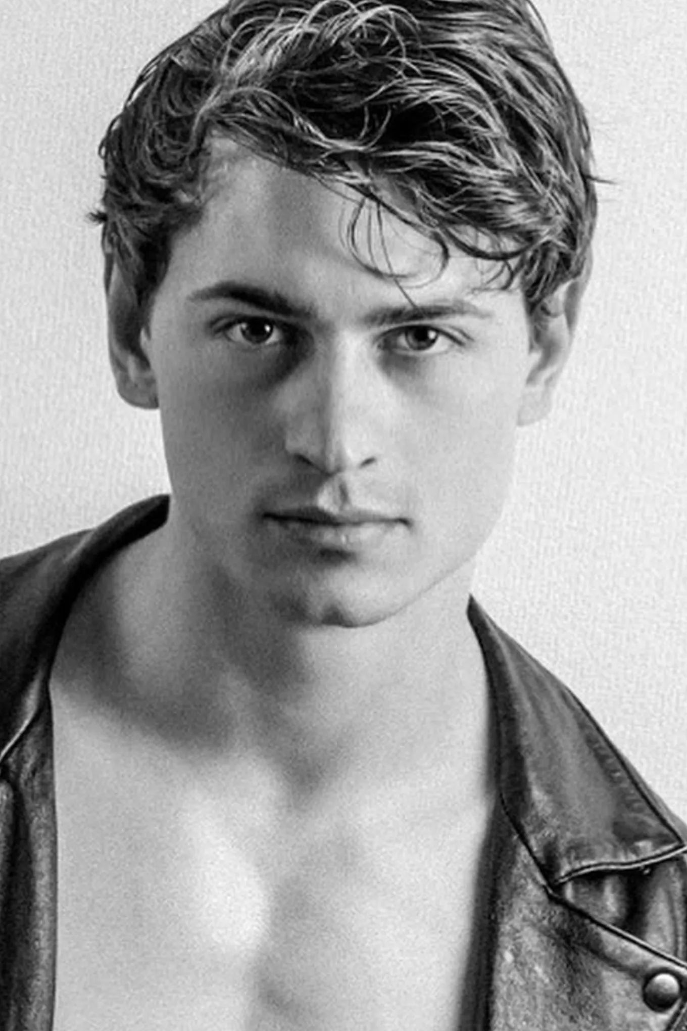 外国人男性モデル-Male Model-Joey Bertschler -モデル事務所東京-Model Agency Tokyo