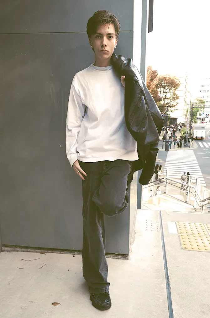 Noah Grimmのイメージ-02