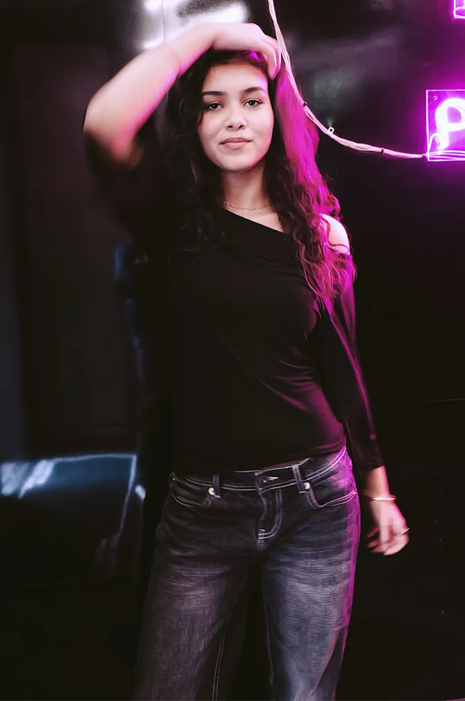 Emily Jensenのイメージ-02