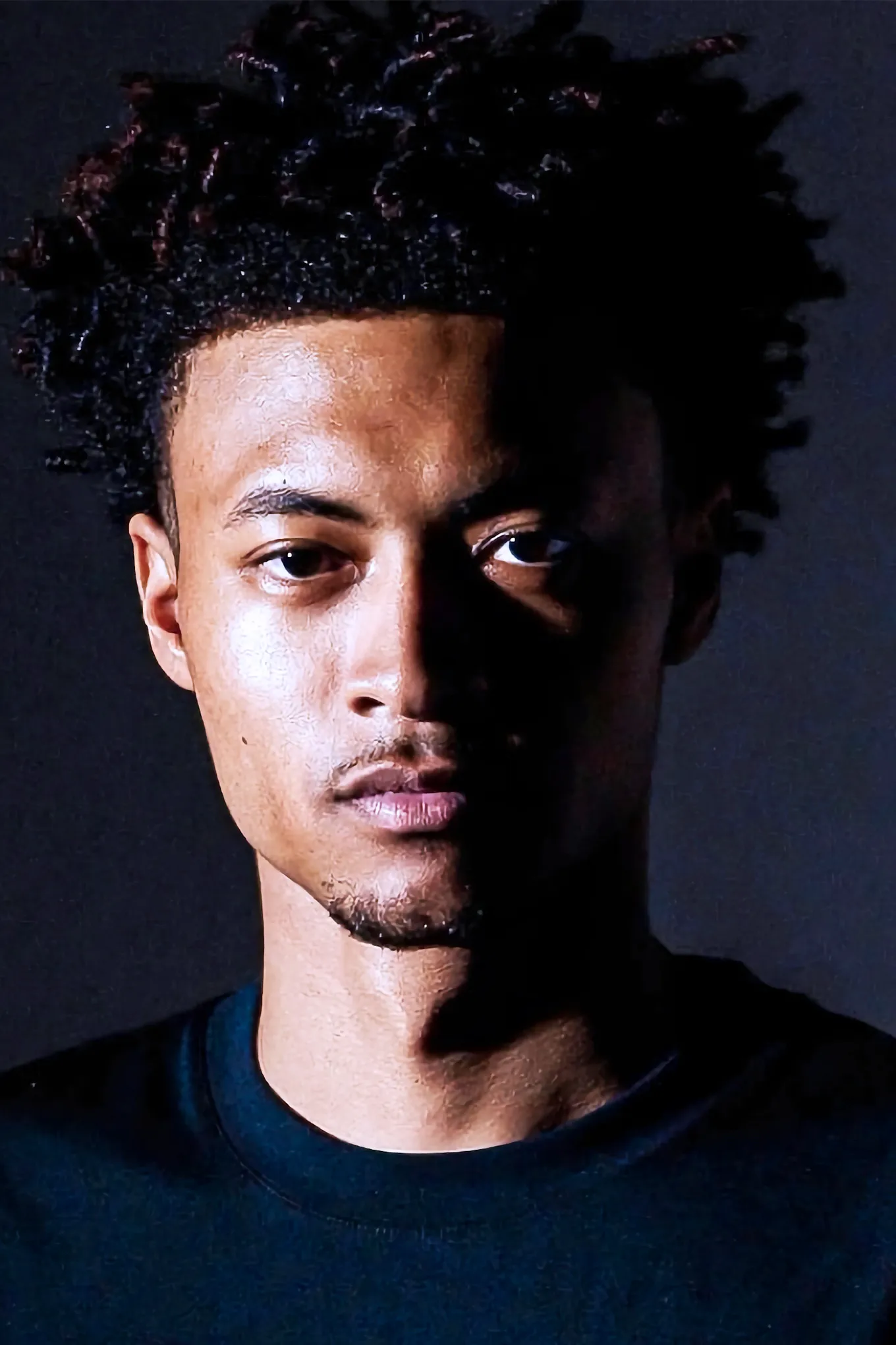 ハーフ男性モデル-Mixed Male Model -Lava -タレント・モデル事務所東京-Talent Model Agency Tokyo