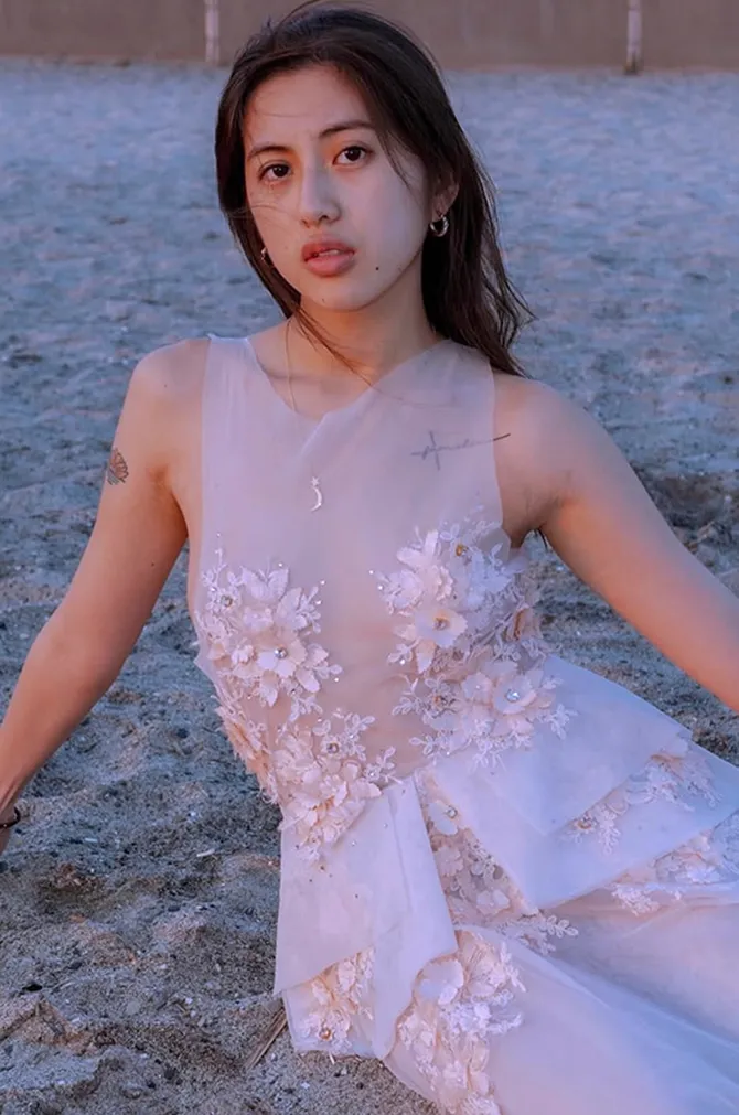 Mina Mのイメージ-01