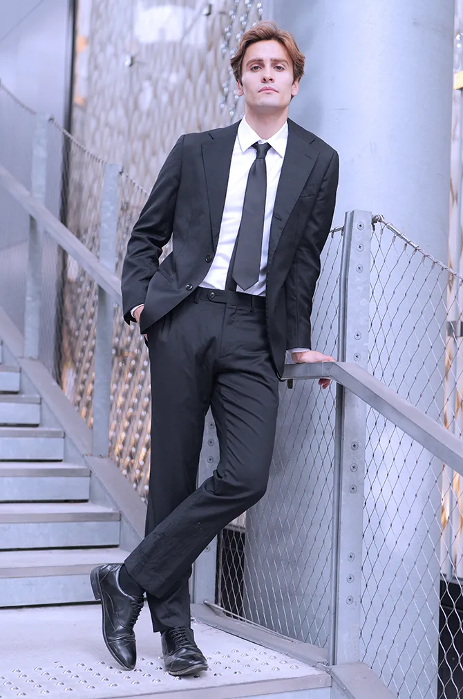 Ash Groveのイメージ-02