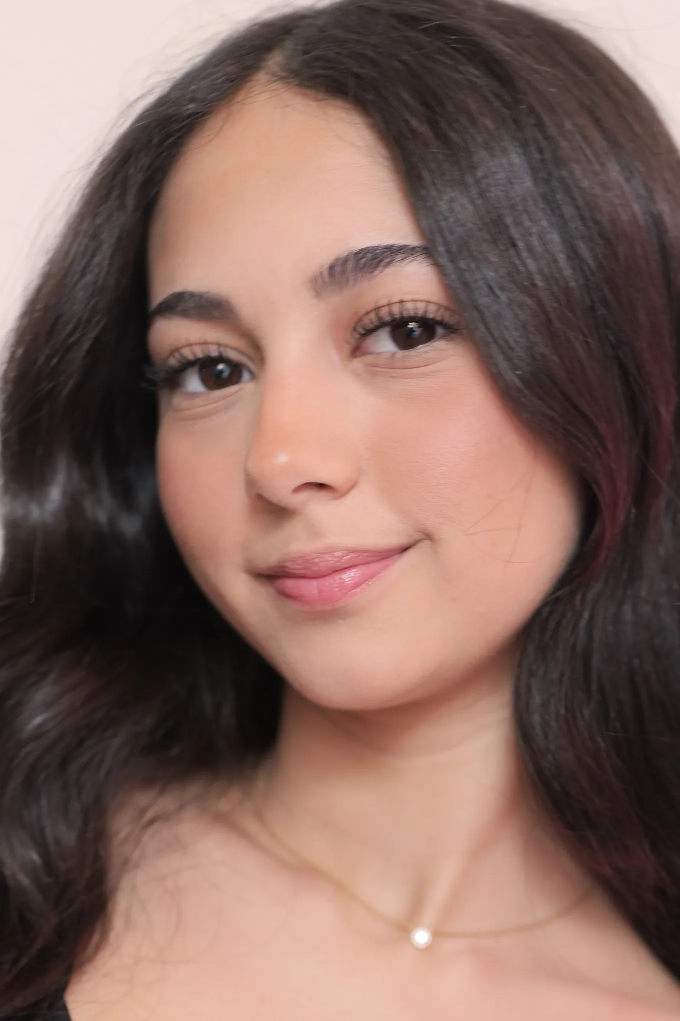 ハーフ女性モデル | Mixed Female Model | Ella T
