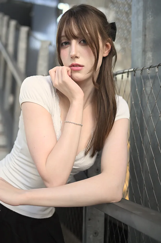 Lily Roseのイメージ-01